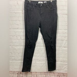 YMI WannaBettaButt Jeans Size 13/31 Black  Distressed Grunge Skinny (READ)